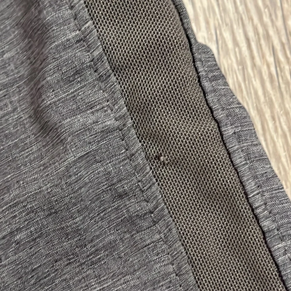 Kirkland by Costco Pace Breaker Short Linerless in Grey Crosshatch